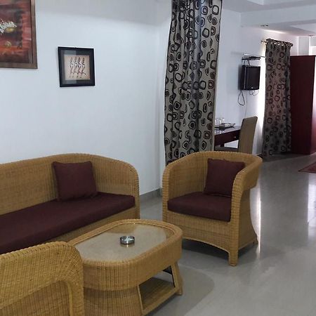 Отель Aroma Residency Tinsukia Экстерьер фото